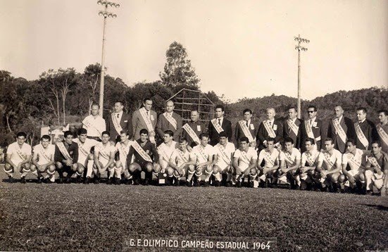 Elenco campeão catarinense de 1964 pelo Olímpico. Foto: Reprodução