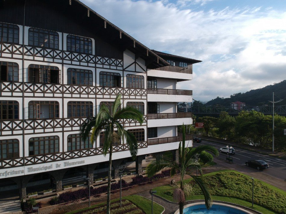 Covid-19: Blumenau confirma mais 202 casos positivos nesta segunda-feira