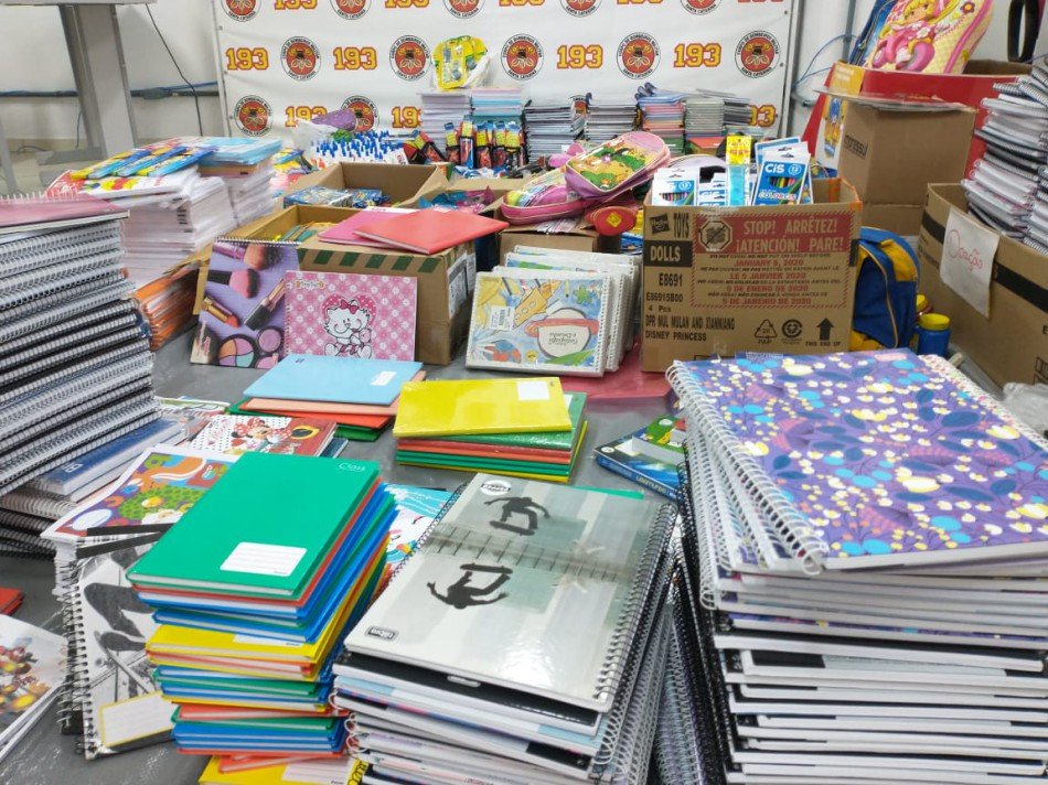 Saiba como será a entrega dos materiais escolares arrecadados pelos Bombeiros