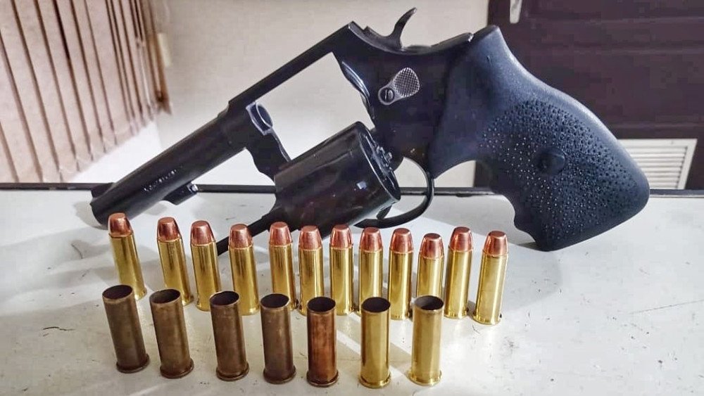 Homem é preso após efetuar disparos de arma de fogo na região central de Blumenau