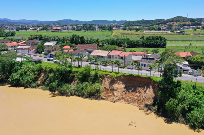 Começa a obra de contenção emergencial no bairro Margem Esquerda, em Gaspar