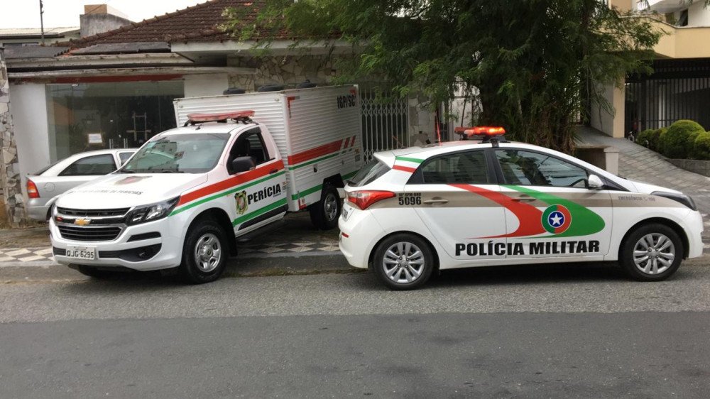 Homem é encontrado morto na região central de Blumenau