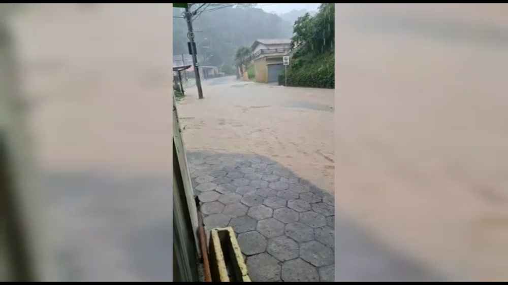 Vídeo: Defesa Civil registra novas ocorrências devido a chuva desta quarta em Blumenau
