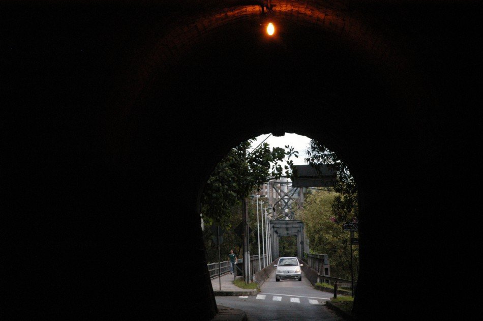 Manutenções em ruas de Blumenau alteram o trânsito nesta sexta-feira