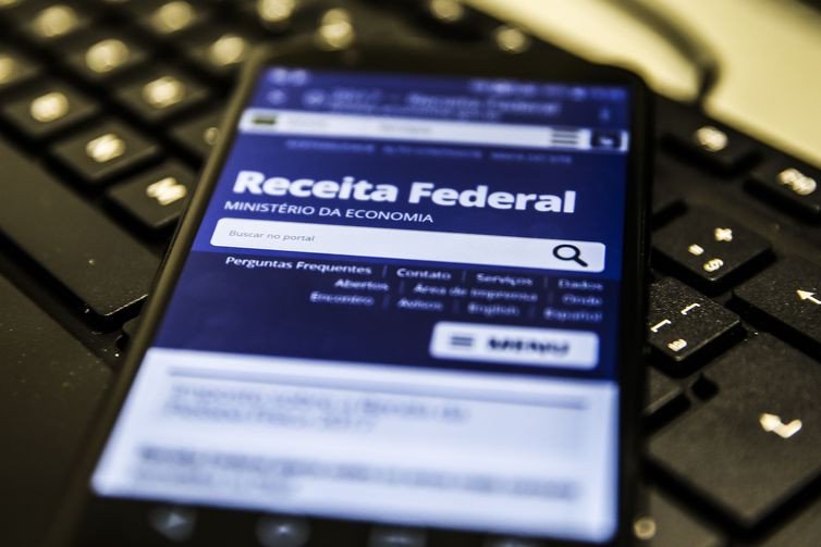 Receita oferece cópia da última declaração de IRPF por meio de dossiê digital