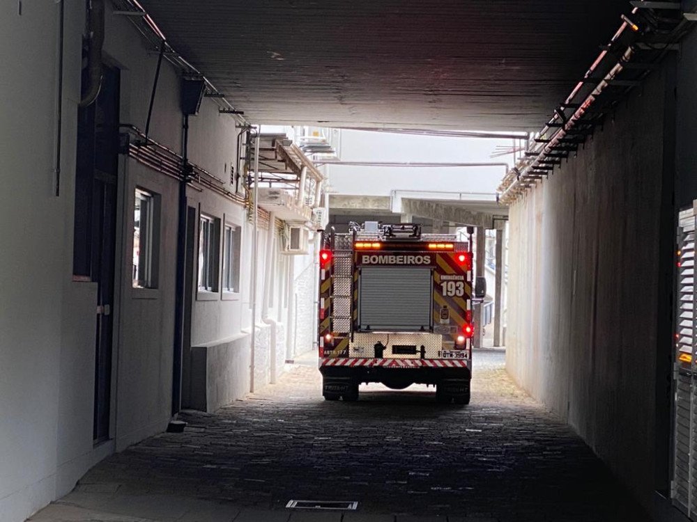 Princípio de incêndio é registrado no Hospital Santa Catarina em Blumenau