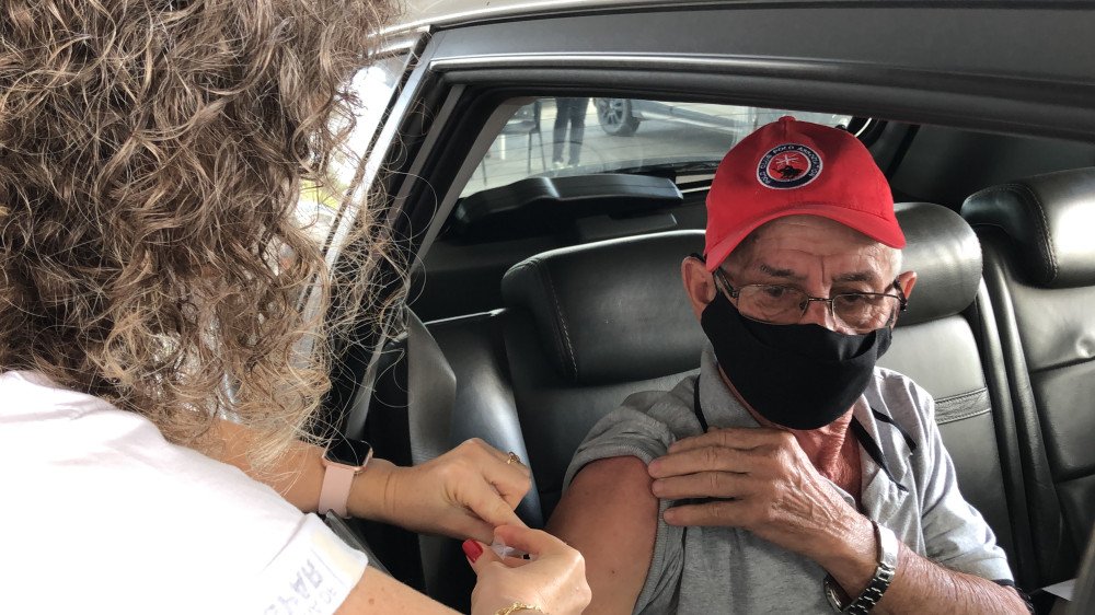 Covid-19: Gaspar começa a vacinar pessoas com 65 anos neste sábado