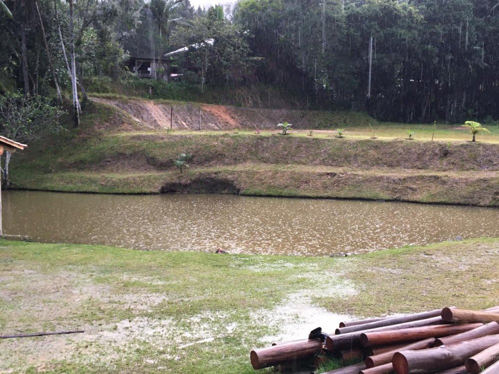 Criança de 3 anos morre afogada em lagoa no bairro Gasparinho em Gaspar