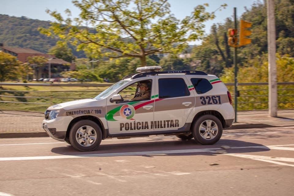 Apreendido em Blumenau adolescente de 17 anos com 59 BOs