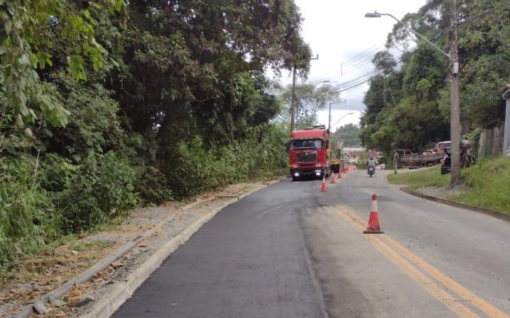 Concluída a manutenção na Rua Silvano Cândido da Silva Sênior em Blumenau
