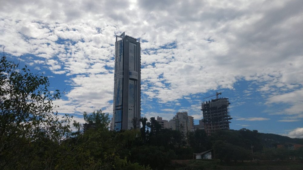 Tempo permanece firme em Blumenau neste último dia de abril