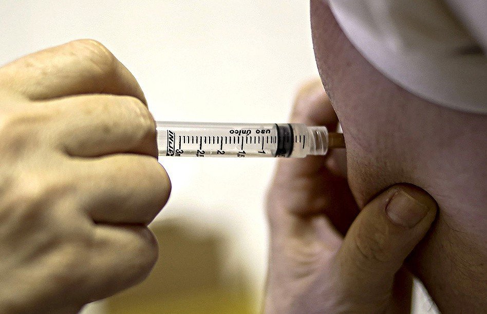 Idosos e professores já podem agendar vacina contra a Influenza em Blumenau