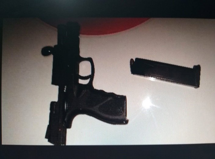 Homem armado e embriagado é detido após causar confusão em Blumenau