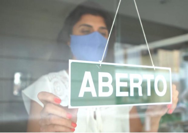 Decreto mantém medidas contra a Covid-19 e amplia horários em SC