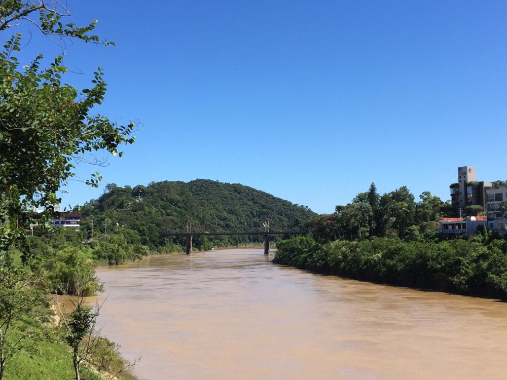 Quarta-feira será mais um dia de tempo firme com sol em Blumenau
