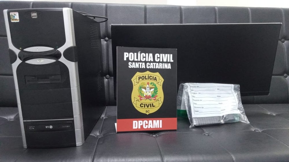 Nove são presos durante operação contra a pornografia infantil em SC