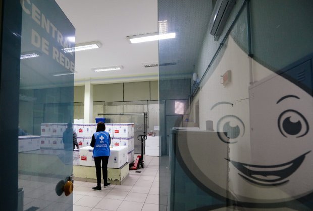 Santa Catarina recebe mais de 200 mil doses da vacina AstraZeneza/Fiocruz