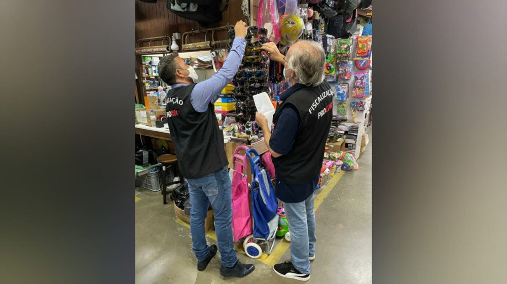 Fotos: Divulgação / Procon de Blumenau