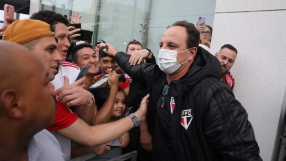 Imagens: Divulgação / Rubens Chiri / SPFC 
