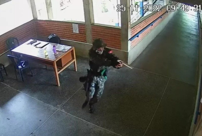 Atentado em escolas no Espírito Santo deixa três mortos e 13 feridos