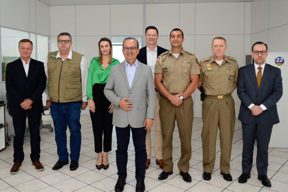 Governador eleito de SC, Jorginho Mello, anuncia nomes do secretariado