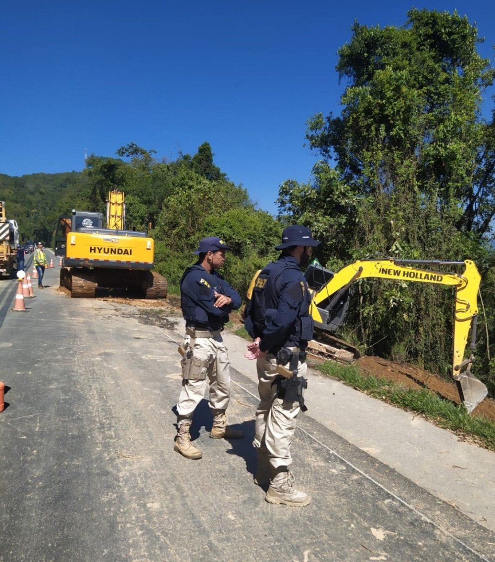 Rodovias de SC começam a ser liberadas