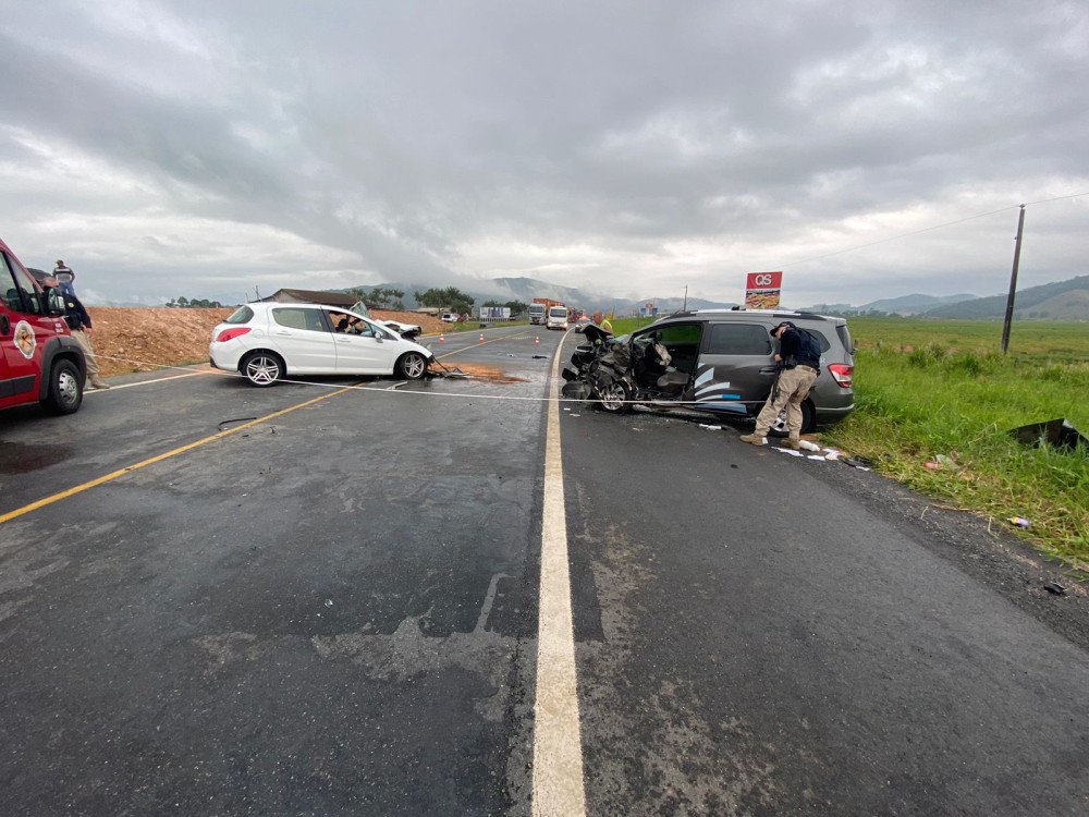 Homem morre em acidente na BR-470, em Ilhota
