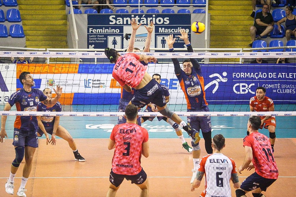 Apan Blumenau perde em casa e se distancia do G4 da Superliga de Vôlei