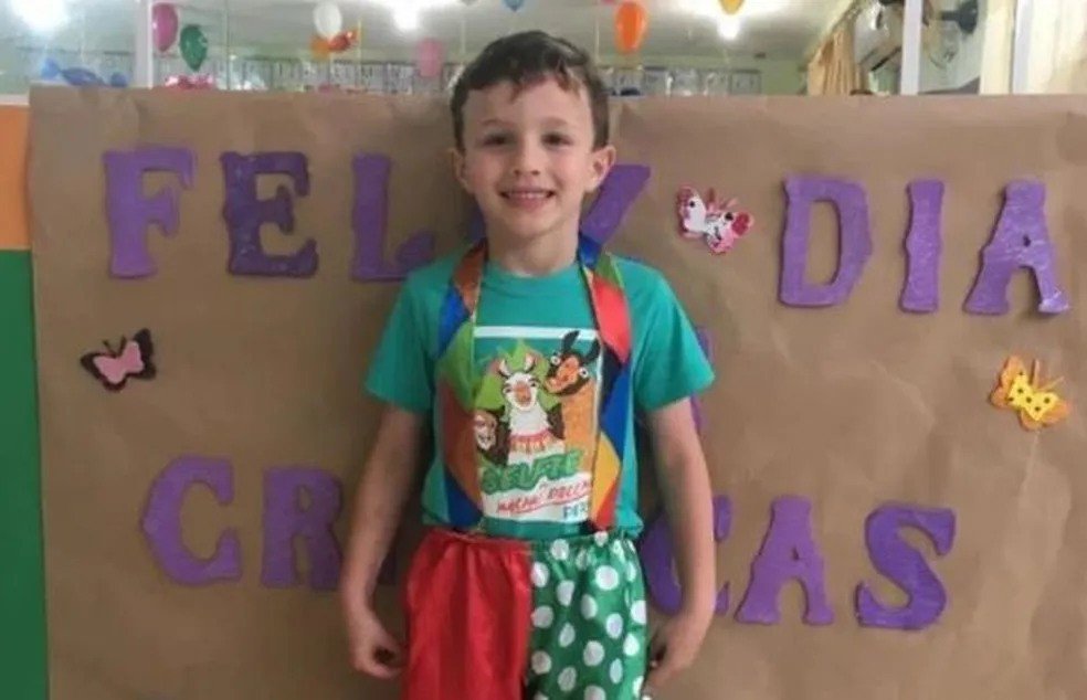 Menino de 6 anos morre após se afogar em praia de Balneário Camboriú
