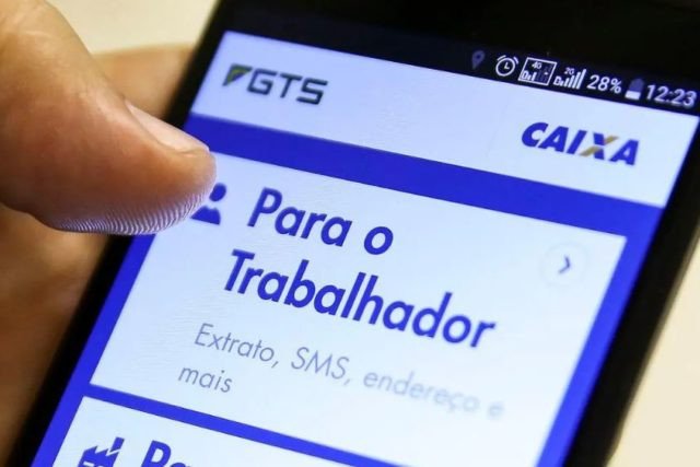Saque extraordinário do FGTS pode ser feito até esta quinta-feira