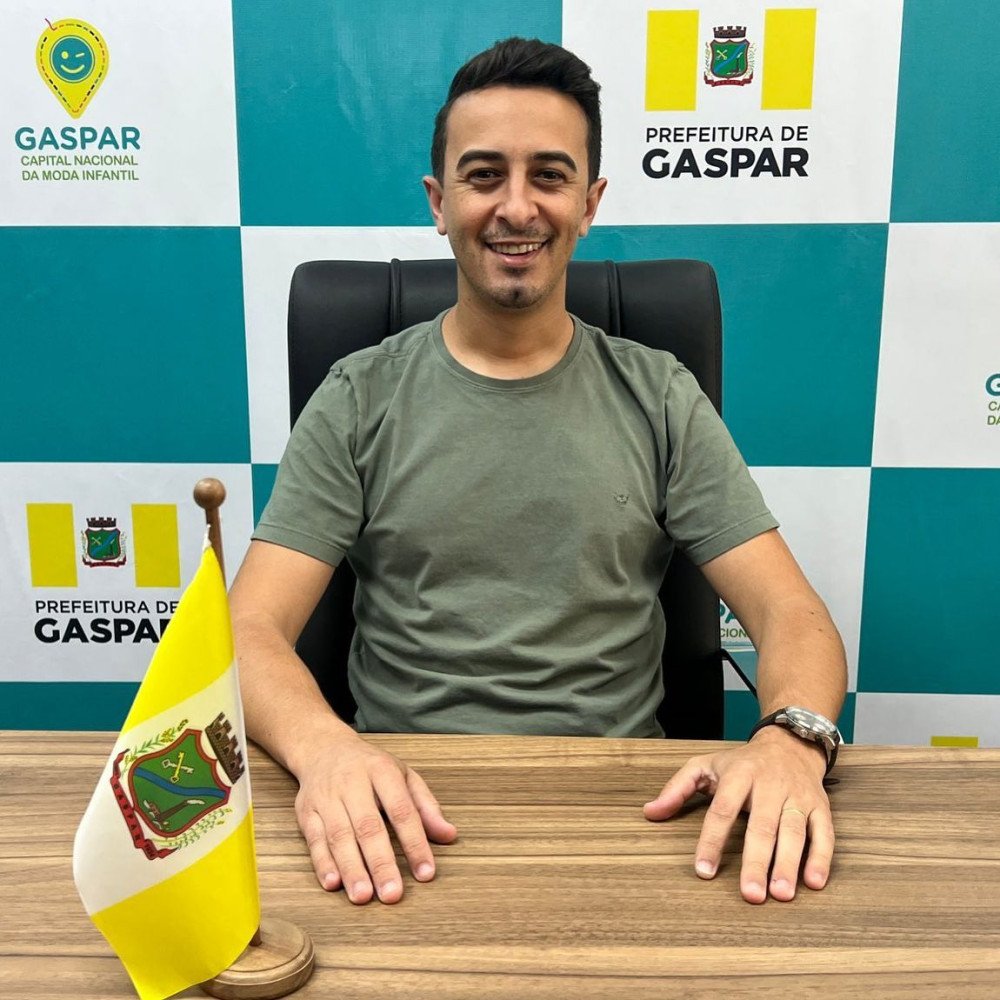 Troca de cadeiras em Gaspar