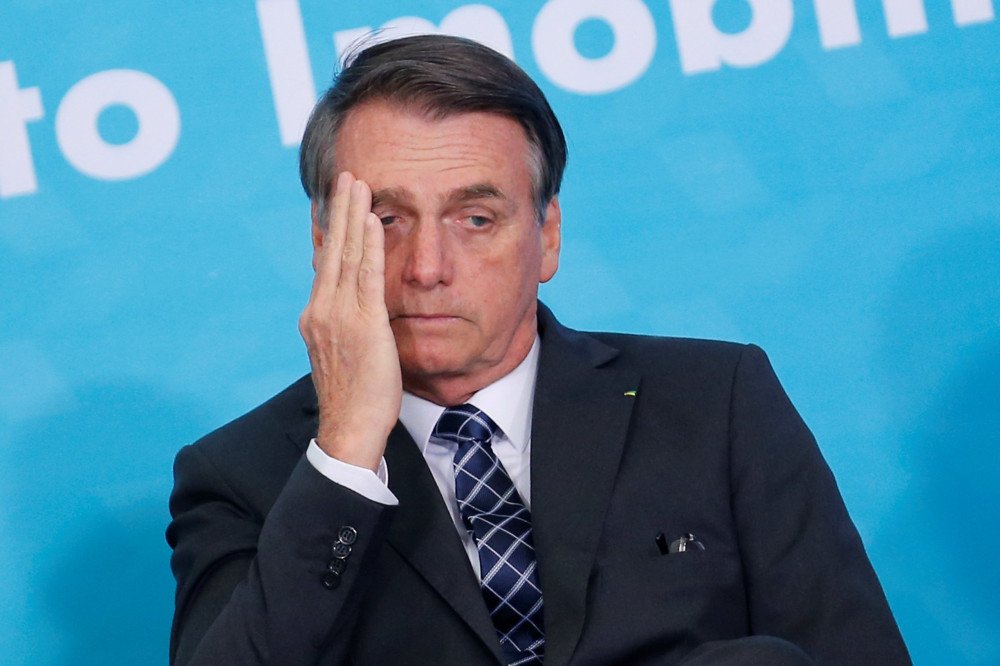 Polícia Federal conclui que presidente cometeu crime ao divulgar fake news sobre Covid