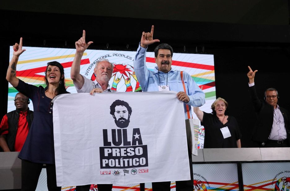 Governo de Bolsonaro permite presença de Nicolás Maduro na posse de Lula