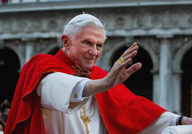 Bento XVI morre aos 95 anos de idade no Vaticano