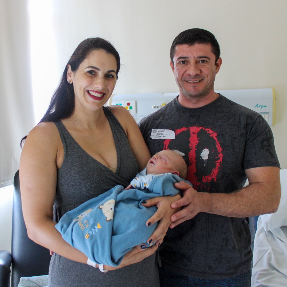Davi é o primeiro bebê a nascer em 2023 no Hospital Santo Antônio, em Blumenau