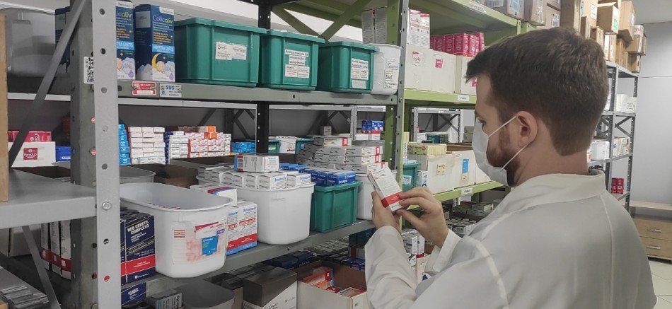 Medicamentos sem custo à população são distribuídos na Farmácia Solidária em Blumenau