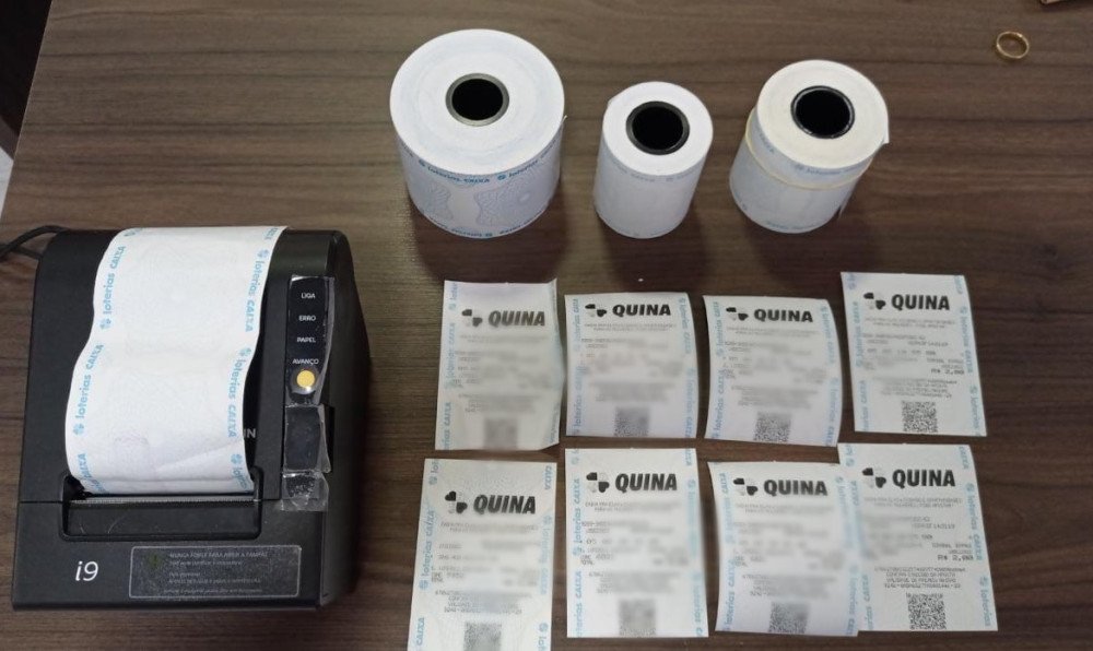 Duas pessoas são presas por falsificar documentos e bilhetes de loteria em Itapema