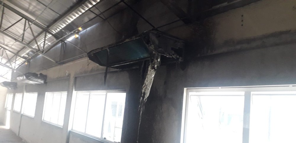 Reforma provoca princípio de incêndio em escola de Gaspar