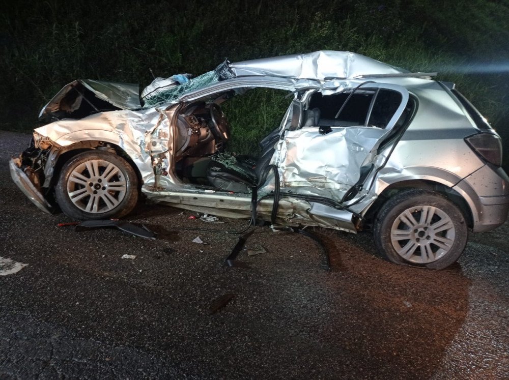 Motorista morre em acidente com caminhão na BR-470 em Ibirama