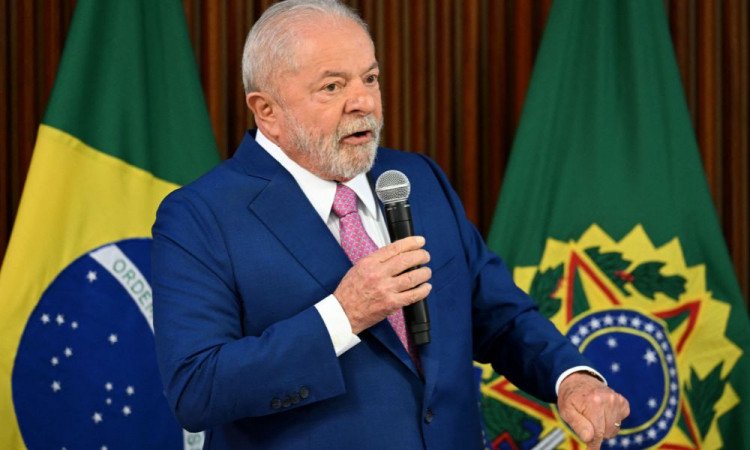 Governo de Lula retira Brasil de aliança internacional contra aborto; entenda