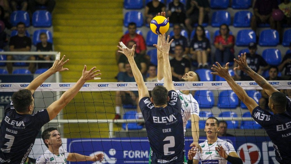 Apan Blumenau vence o América-MG e segue no G8 da Superliga Masculina