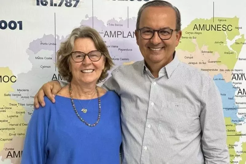 Alice Kuerten toma posse como secretária de Ação Social e Família no governo Jorginho Mello