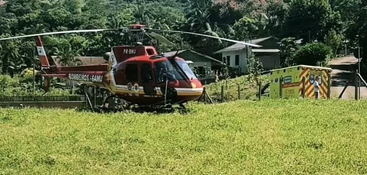 Homem de 79 anos cai de telhado e atinge e a esposa de 71 anos em Indaial