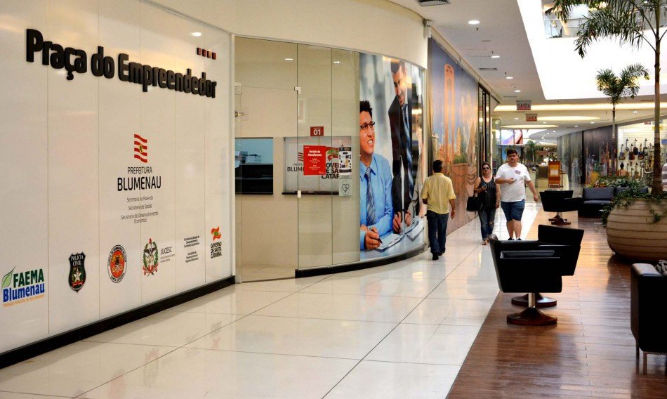 Praça do Empreendedor de Blumenau realizou quase 22 mil atendimentos em 2022