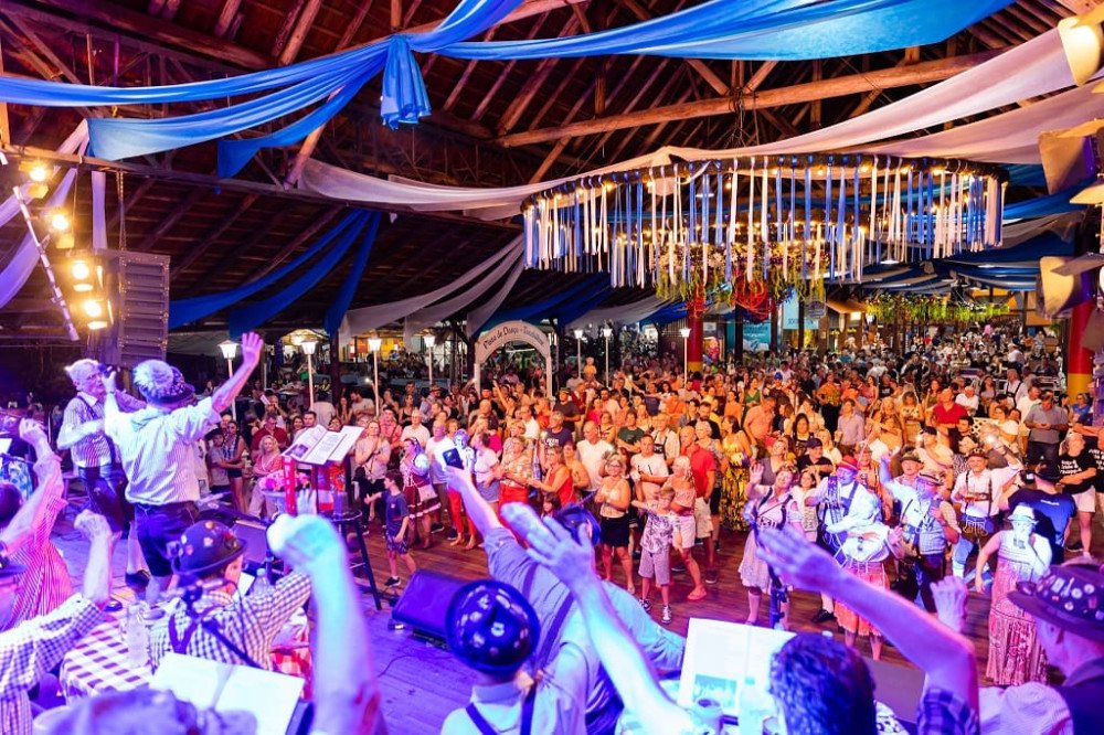 38ª edição da Festa Pomerana encerra com recorde de público