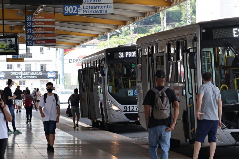 Transporte Coletivo de Blumenau terá ajustes nos horários para a próxima semana
