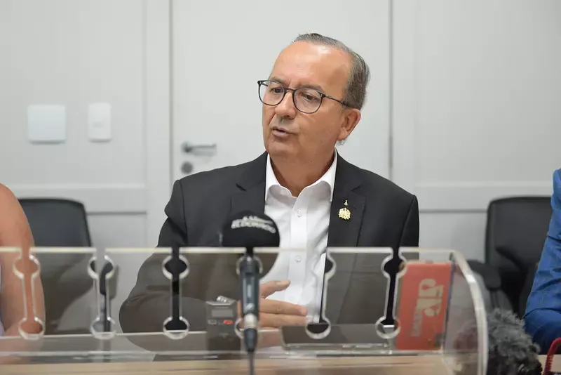 Reunião de Jorginho Mello e Lula tem avanço das obras em rodovias federais e federalização da FURB na pauta