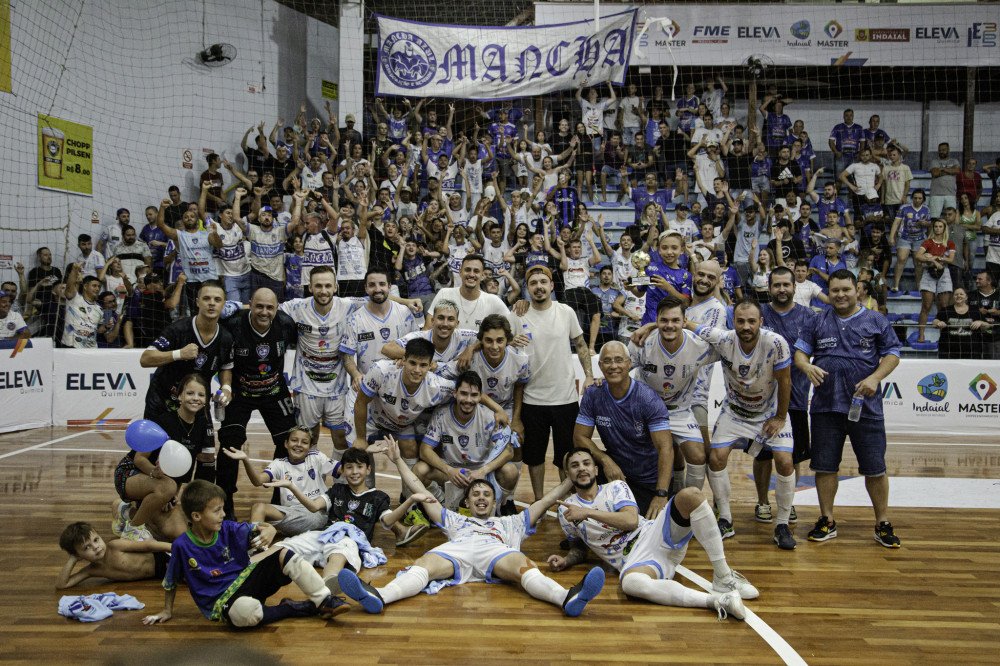 Loes vence Timbó e se classifica para a final do Torneio de Verão de Indaial