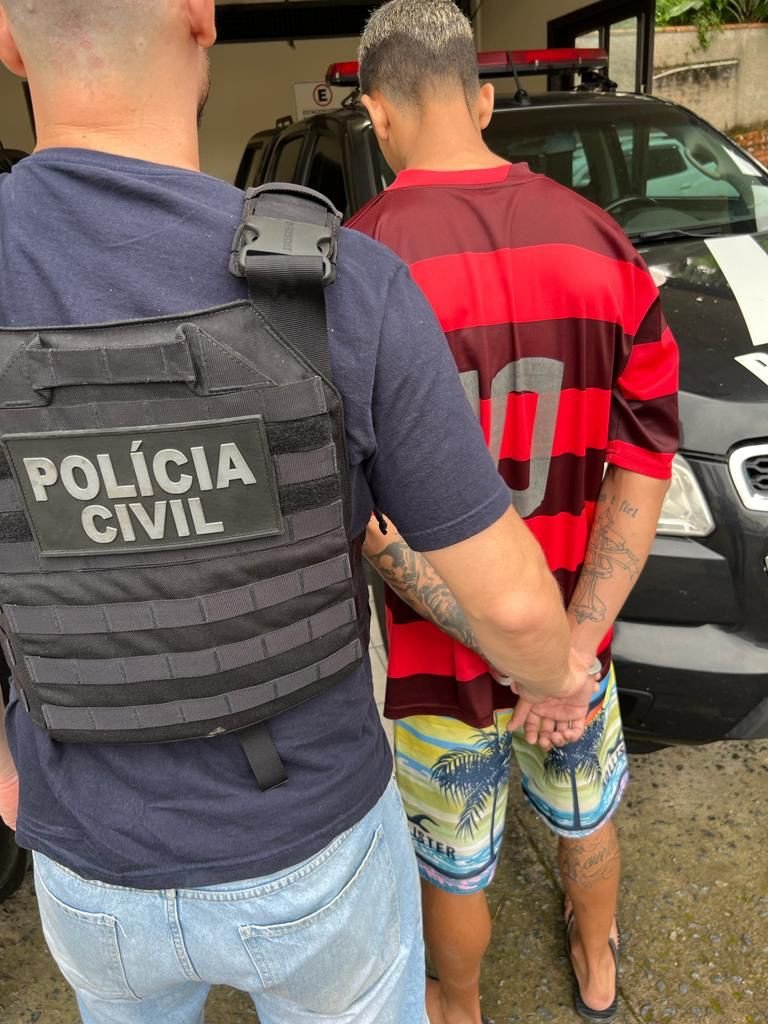 Bandidos que roubaram distribuidora de alimentos em Blumenau são presos