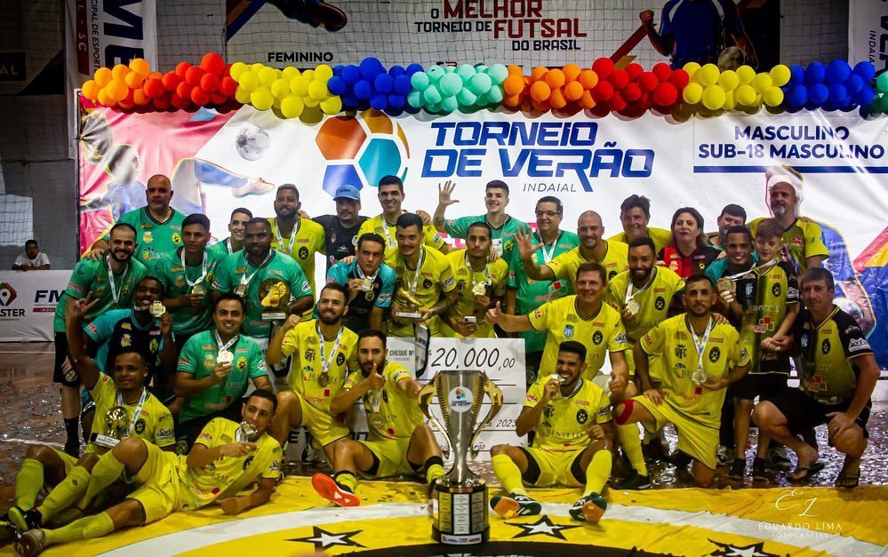 Cachorrões bate o Loes e é pentacampeão do Torneio de Verão de Indaial